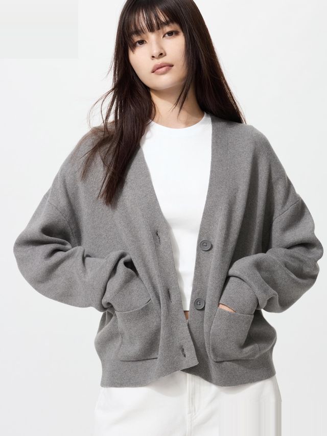 Smooth Cotton V Neck Short Cardigan
