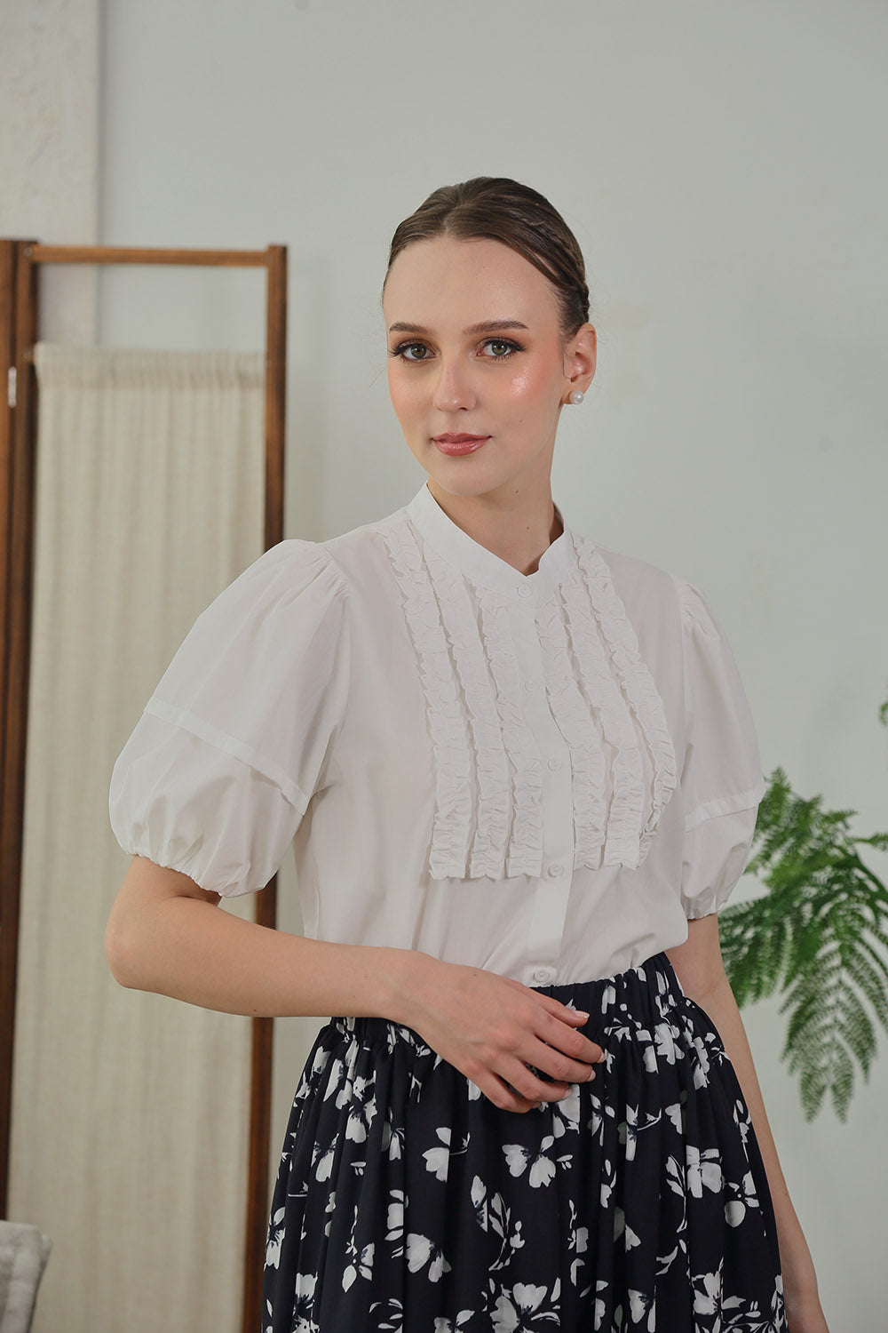 Eloise Ruffle Detail Puff Sleeve Blouse in White