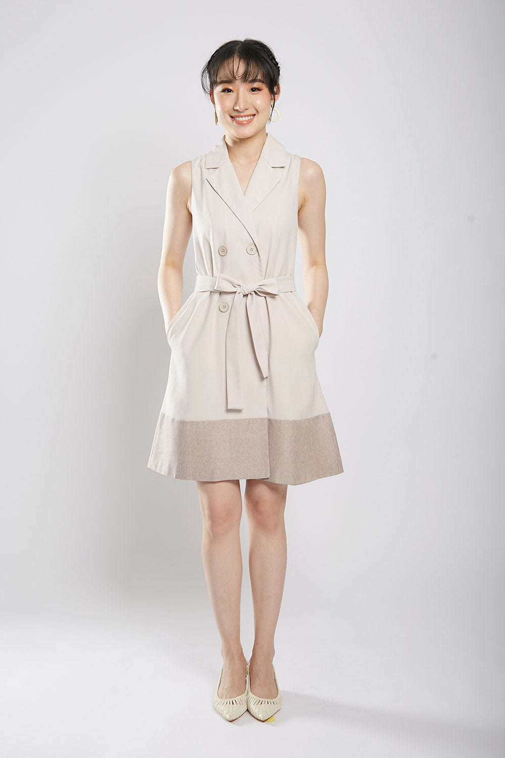 Hanley Midi Dress in Apricot