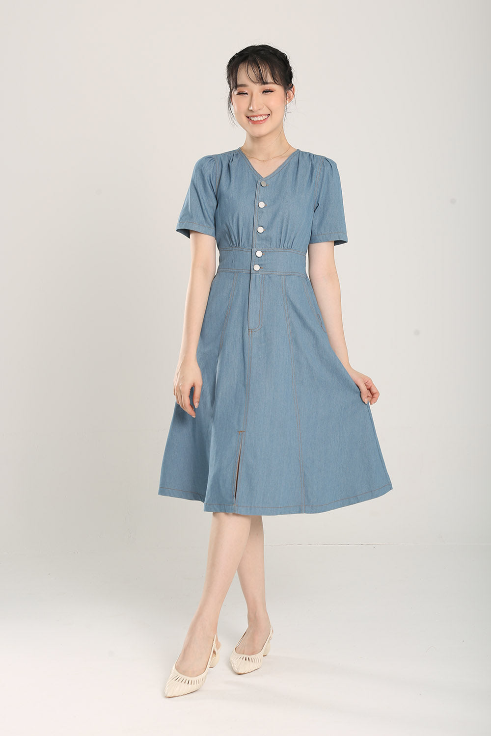 Janelle Denim Midi Dress in Light Wash