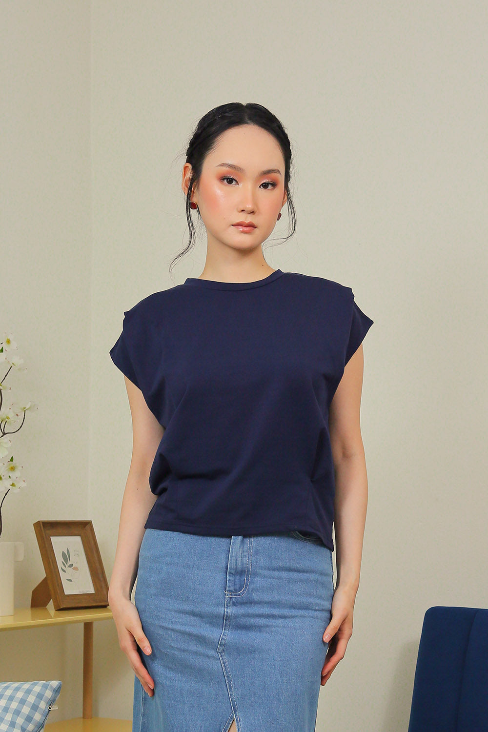 Lyra Relaxed Shoulder Tee in Midnight Navy