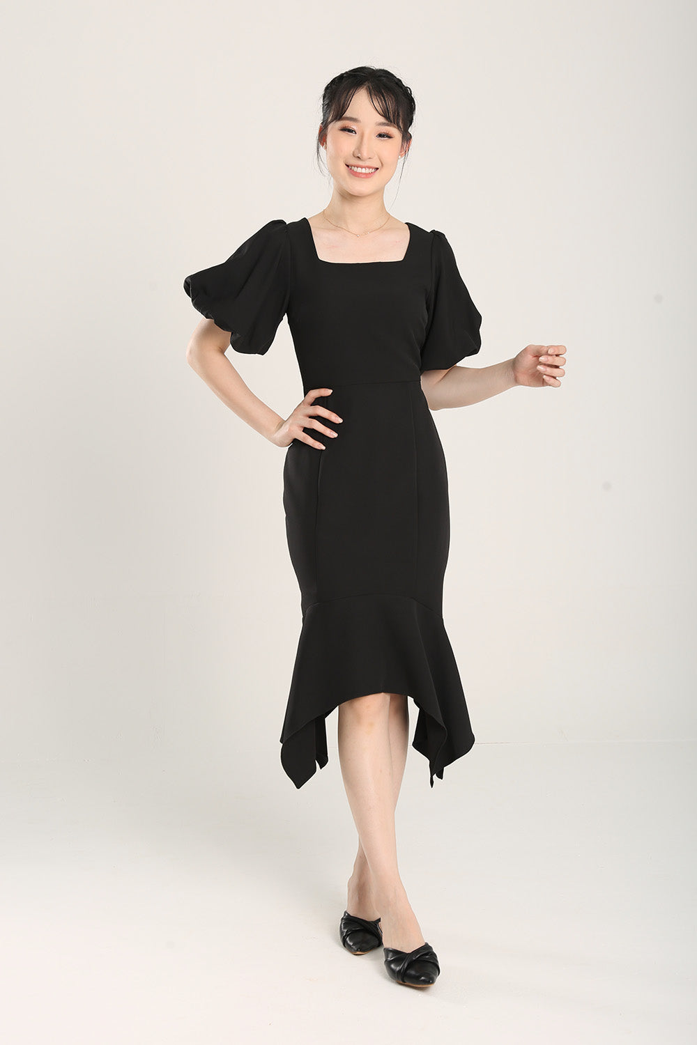 Margaux Mermaid Bodycon Midi Dress in Black