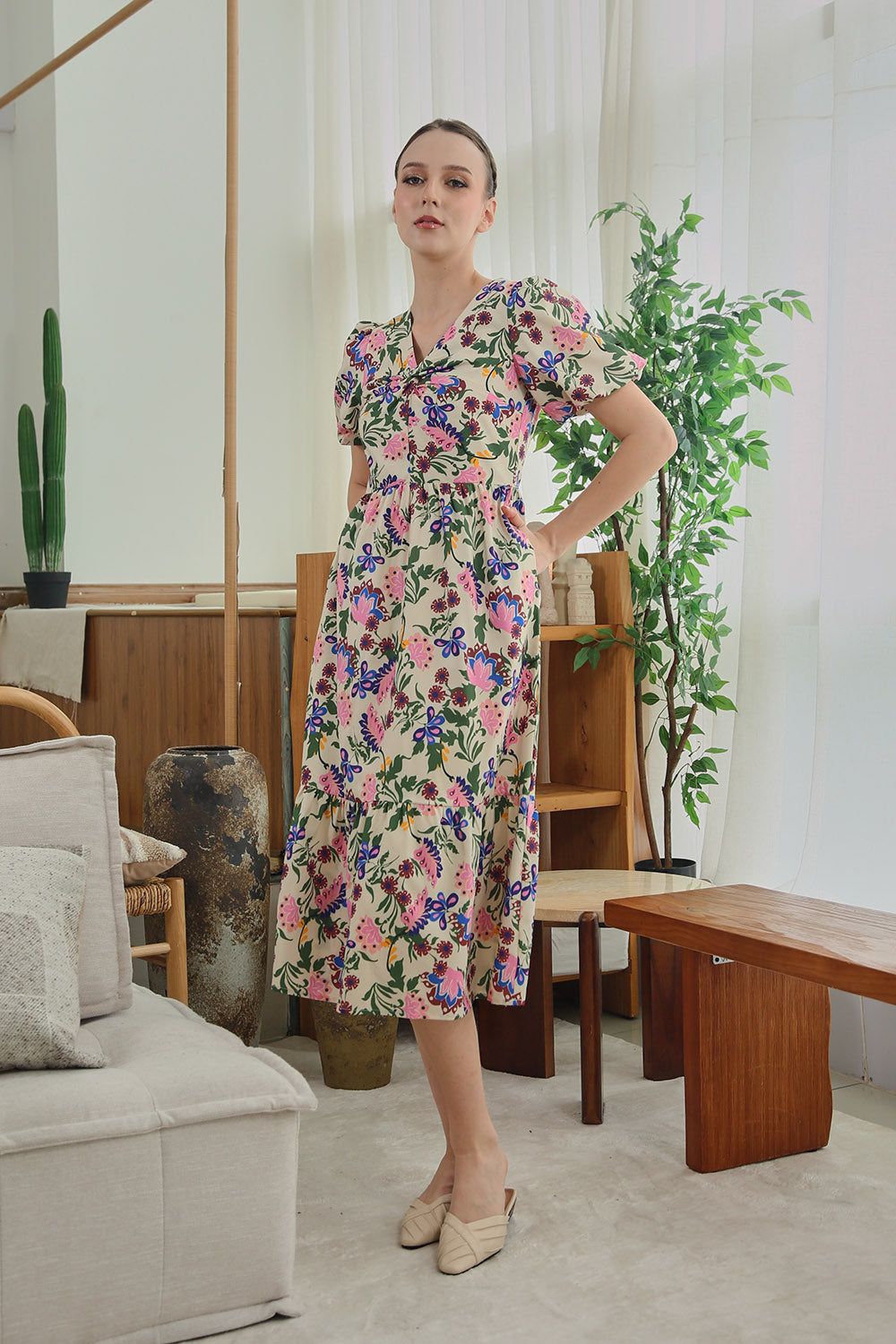 Marisa Midi Dress in Garden Bloom